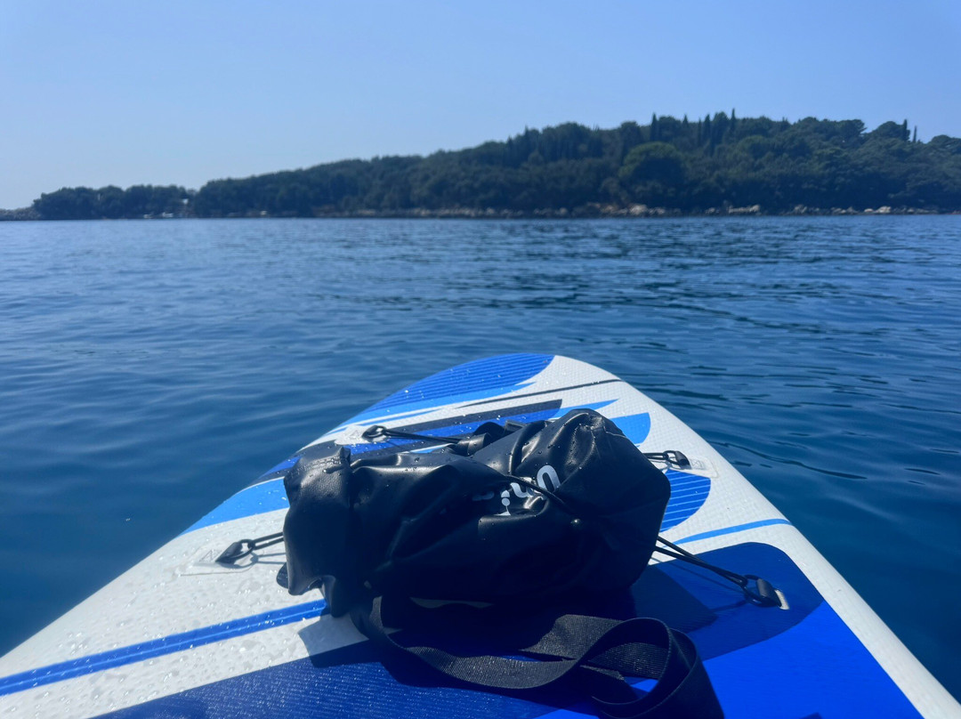 Invenium Watersports景点图片