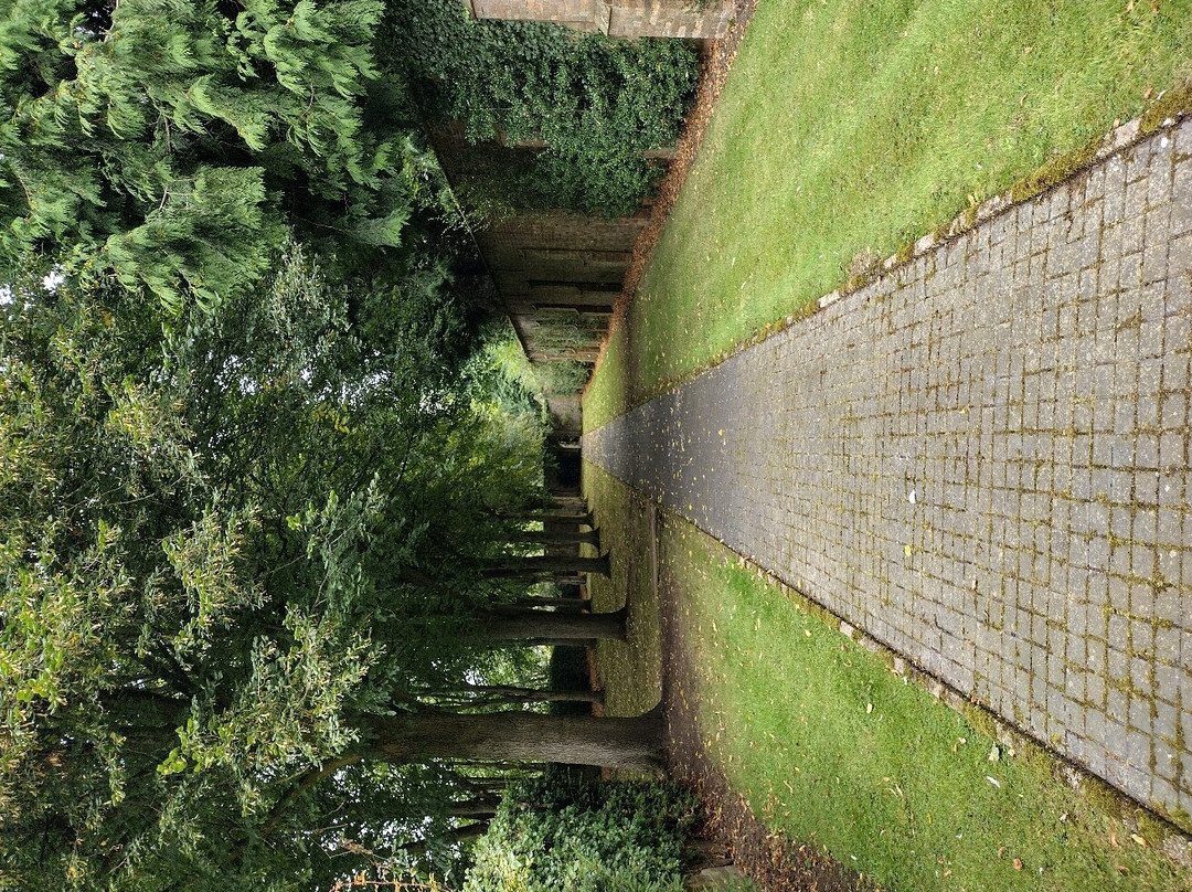 Earl of Dudley's Memory Garden景点图片