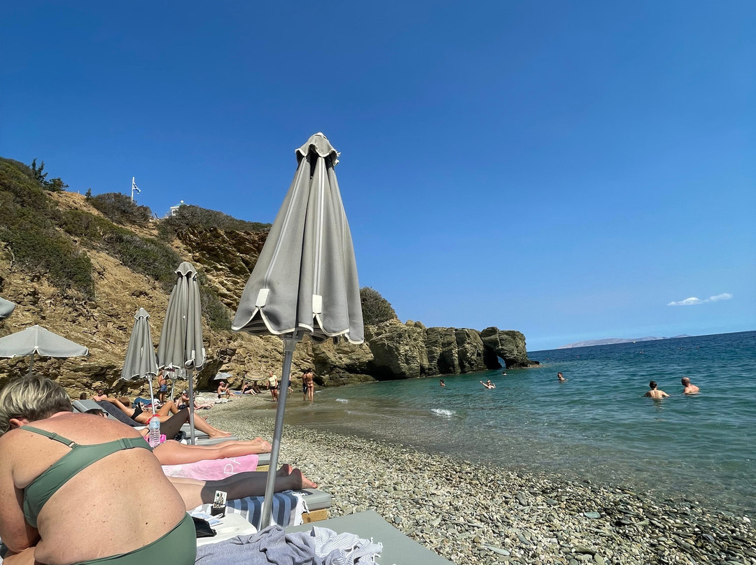 佩拉加港酒店主图