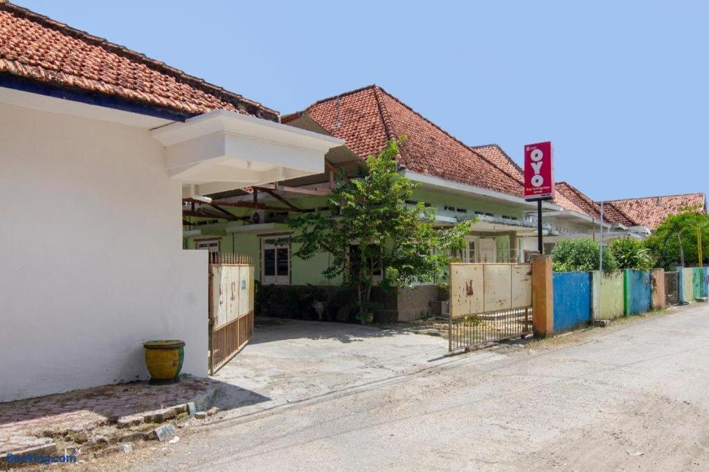 Sampang酒店住宿-OYO 3027 Griya Temenggungan Syariah
