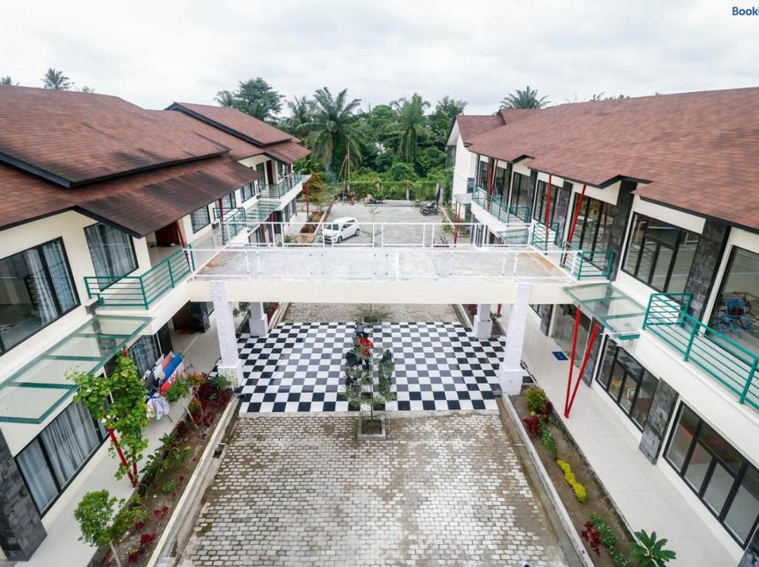 RedDoorz Plus Near Kualanamu Airport