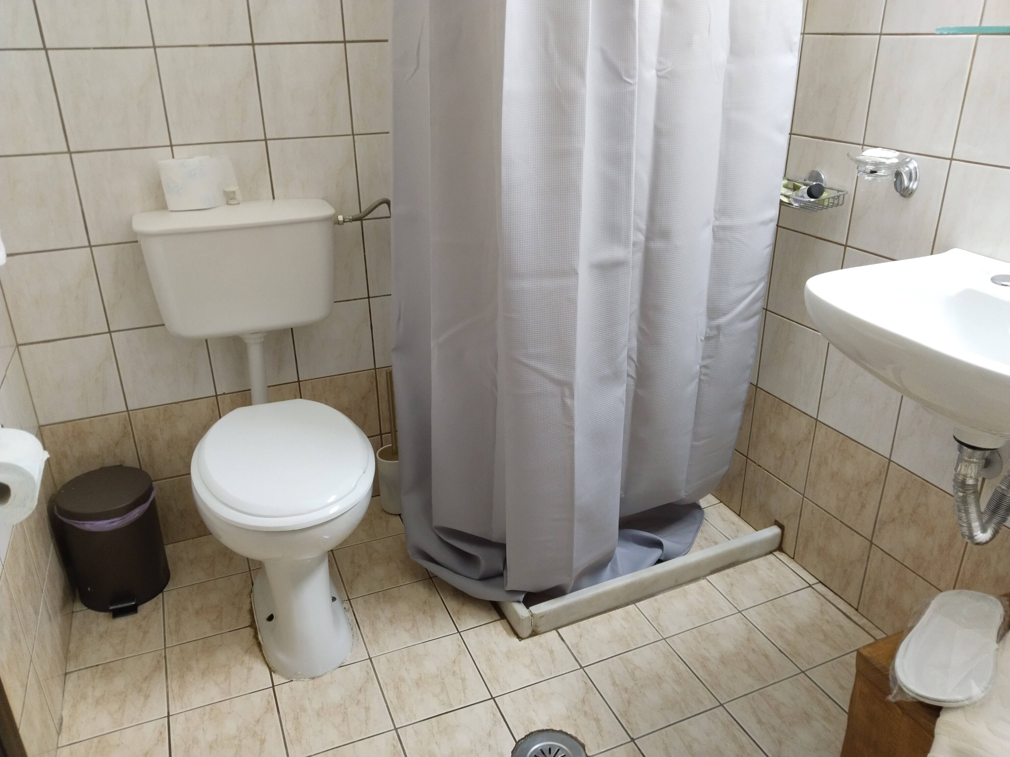 Guesthouse Alexandra-浴室