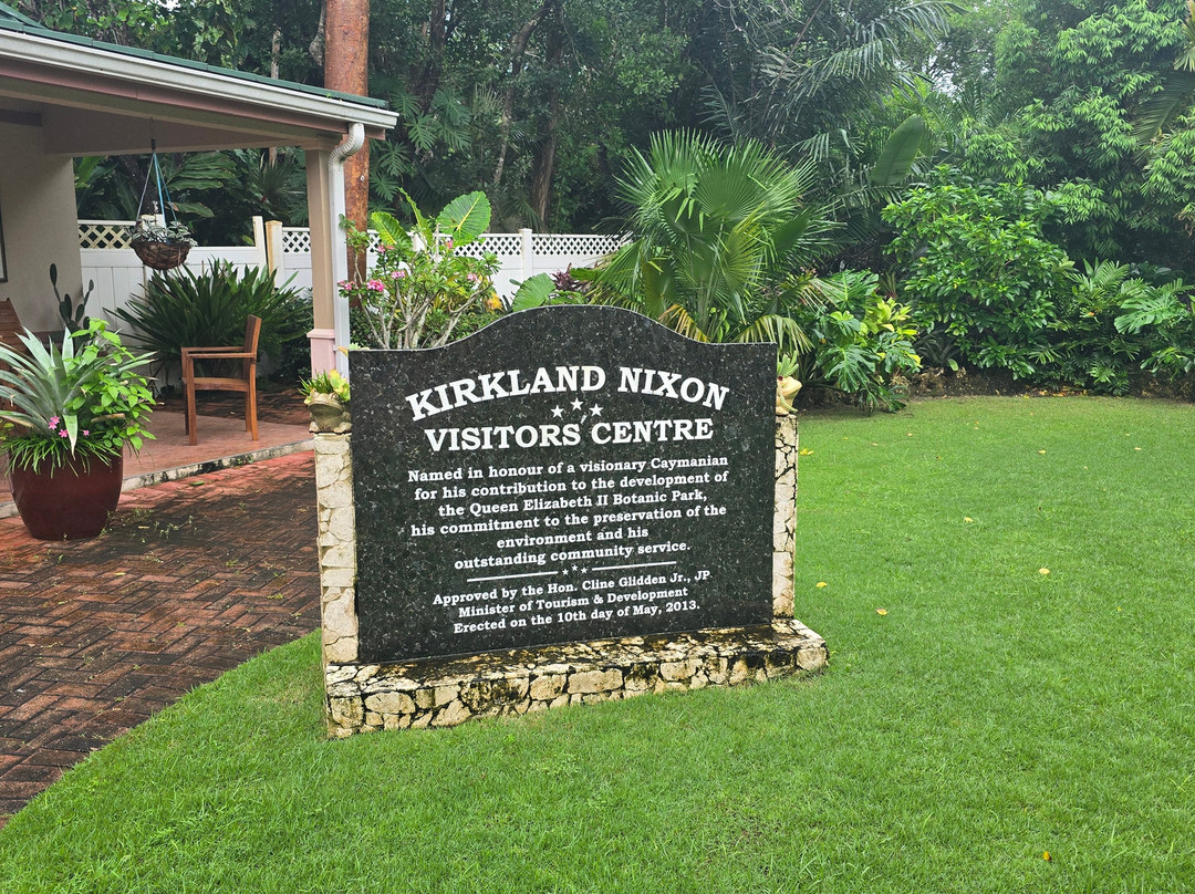 Blue Iguana Conservation Tour-North Side必去景点