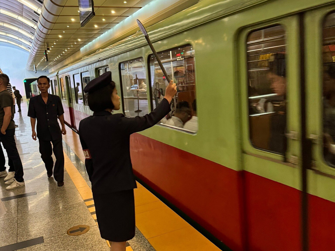 Pyongyang Metro-平壤必去景点