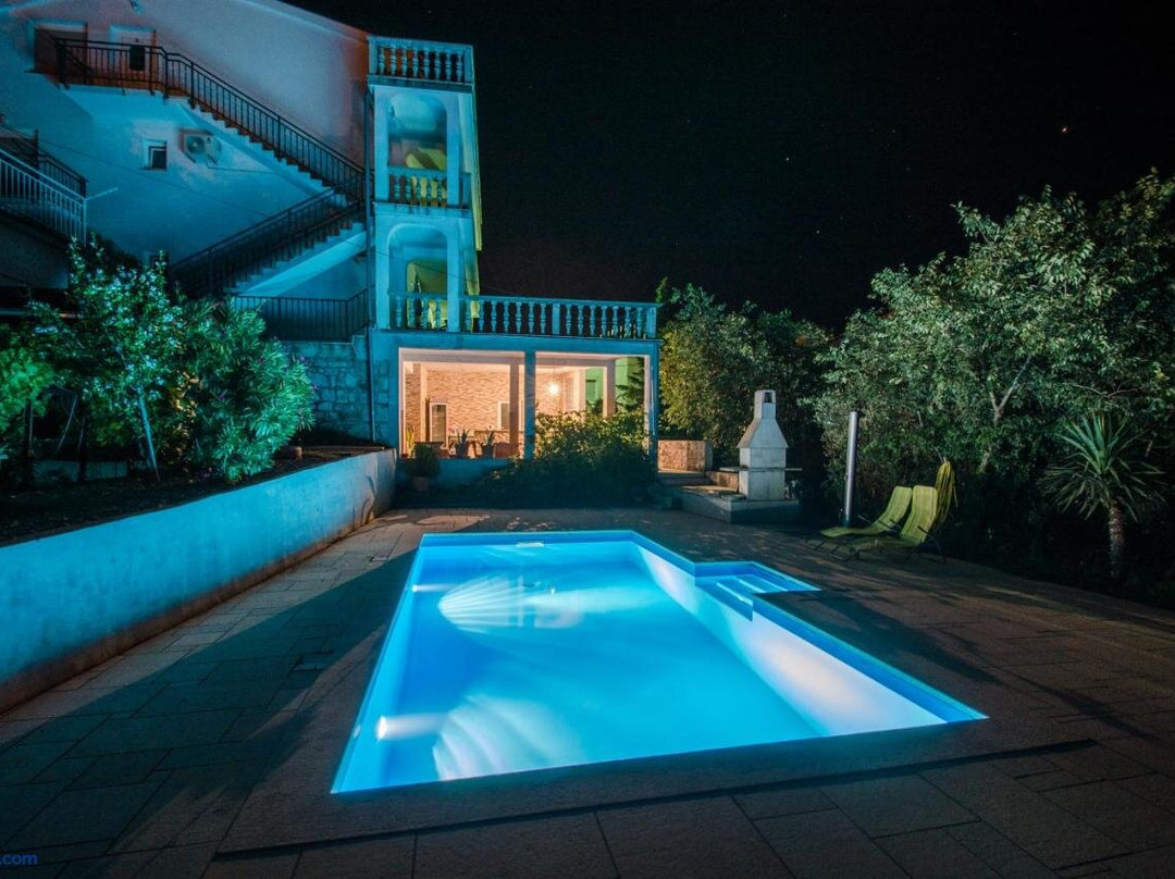 Apartments Slavica