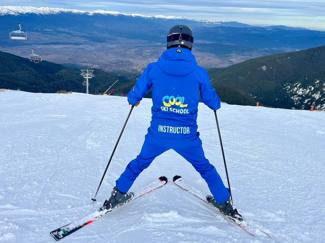 Cool Ski School-班斯克必去景点