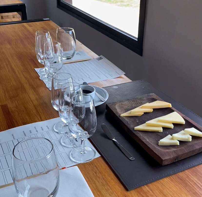 Los Condores Wine Bar