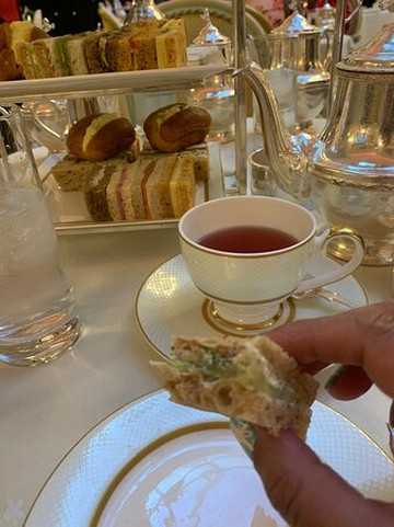 伦敦丽兹酒店主图