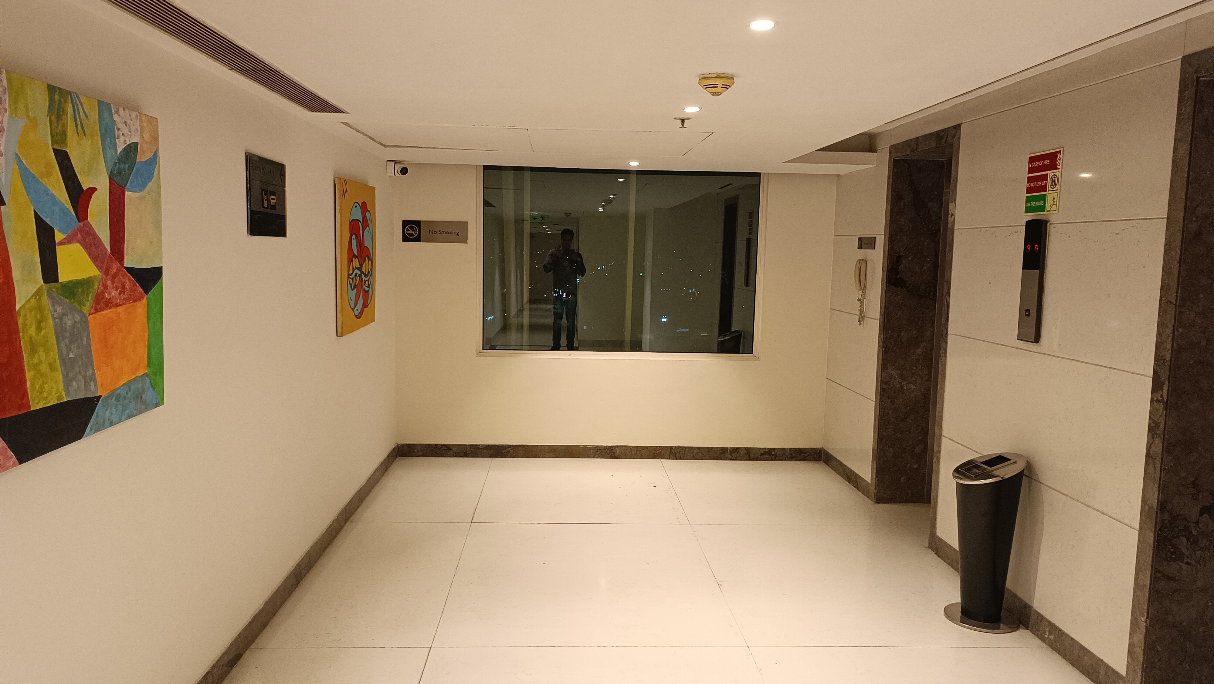卢迪亚纳克斯酒店-浴室