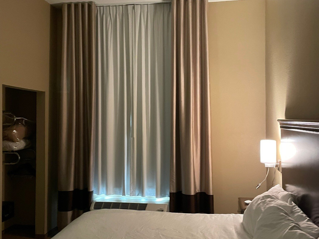 Comfort Suites Marietta Parkersburg主图