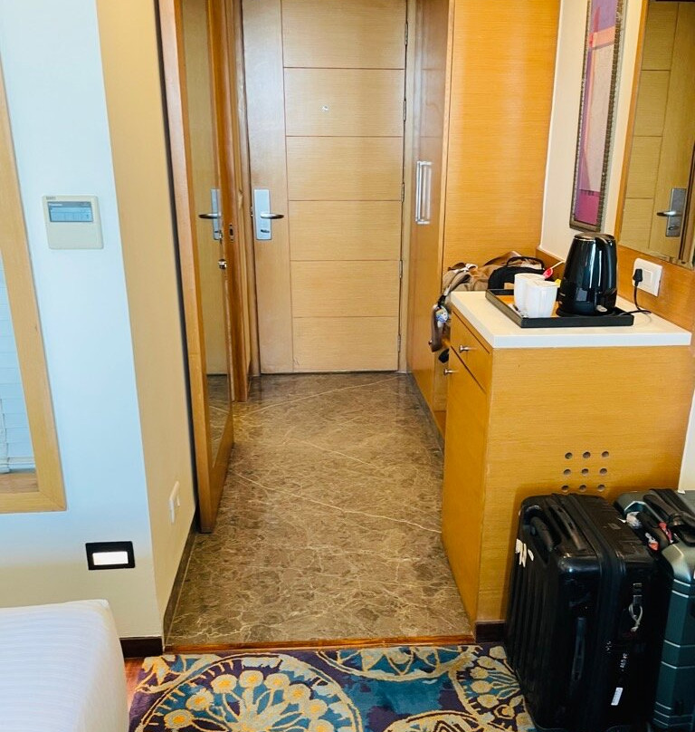 古尔冈广场酒店 - Radisson Individuals 旗下成员