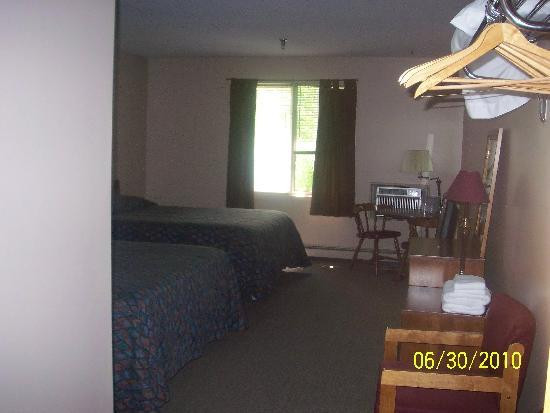 Hotel Terrace and Restaurant主图