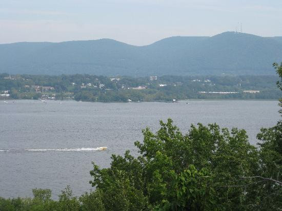 Stockbridge Ramsdell House on Hudson主图