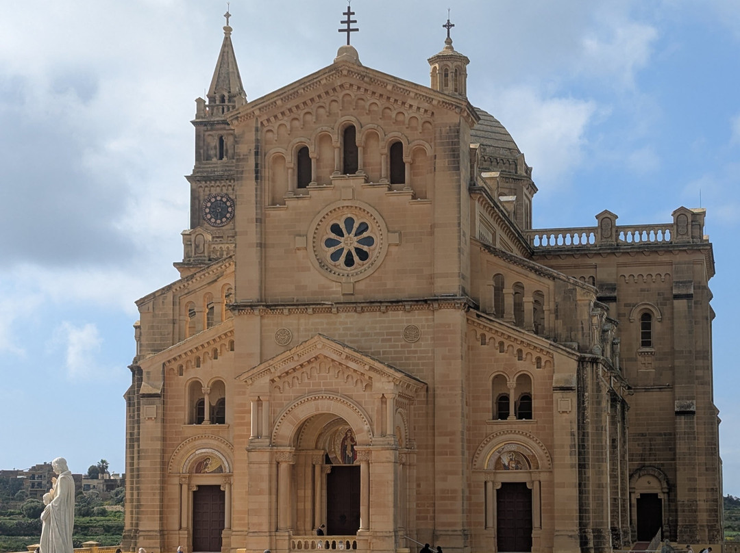 Yippee-Ghajnsielem必去景点