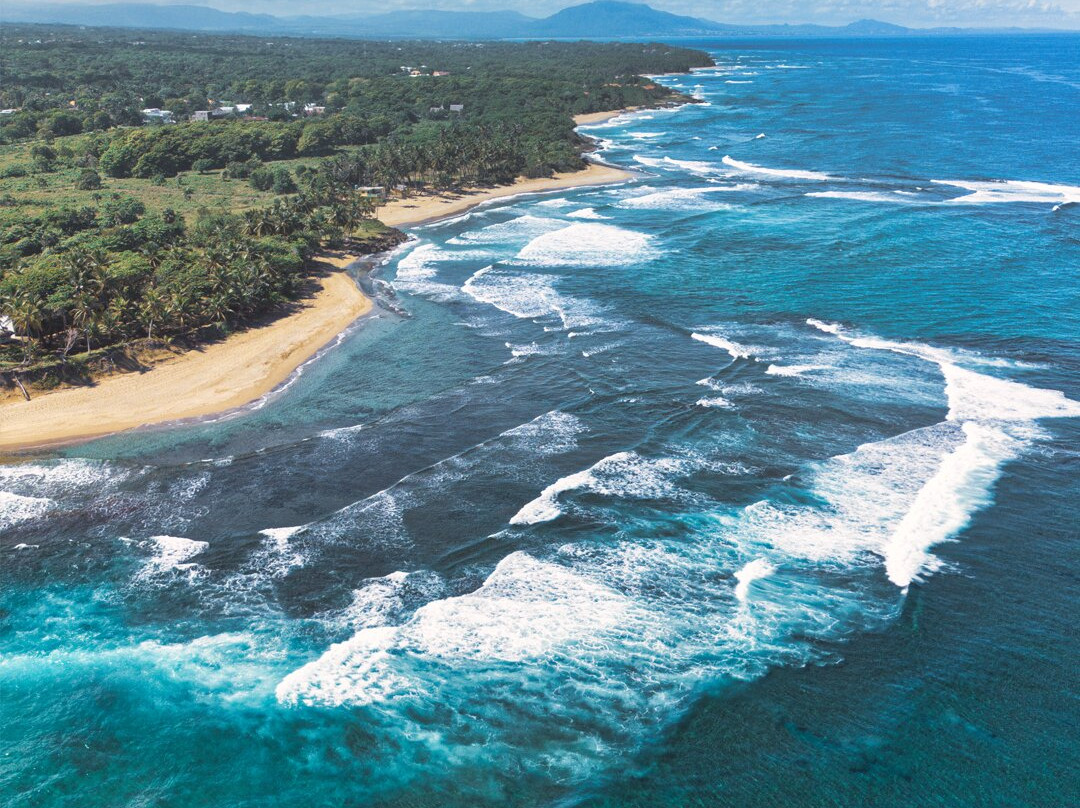 Encuentro Beach-喀巴里特必去景点