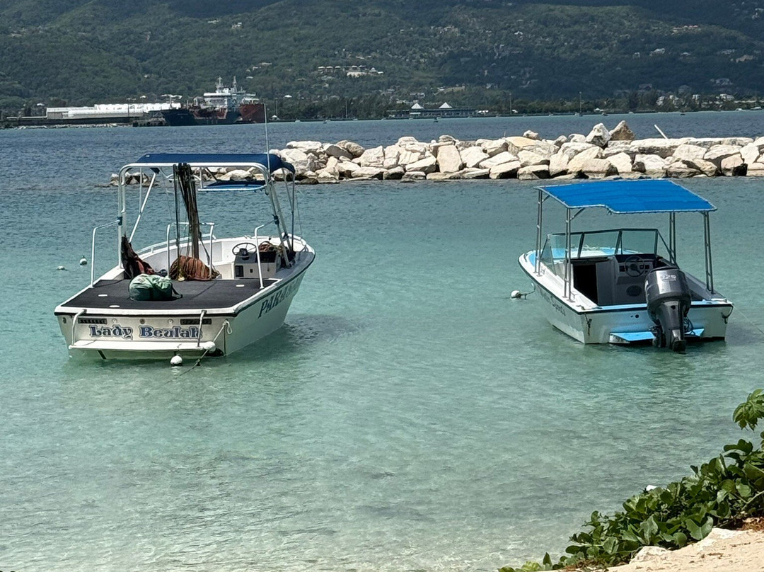 Kelly's Watersports LTD-蒙特戈贝必去景点