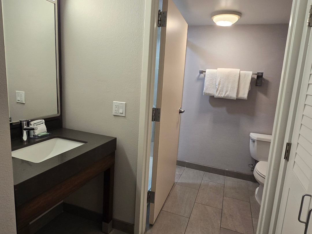 Courtyard by Marriott Burlington Williston主图