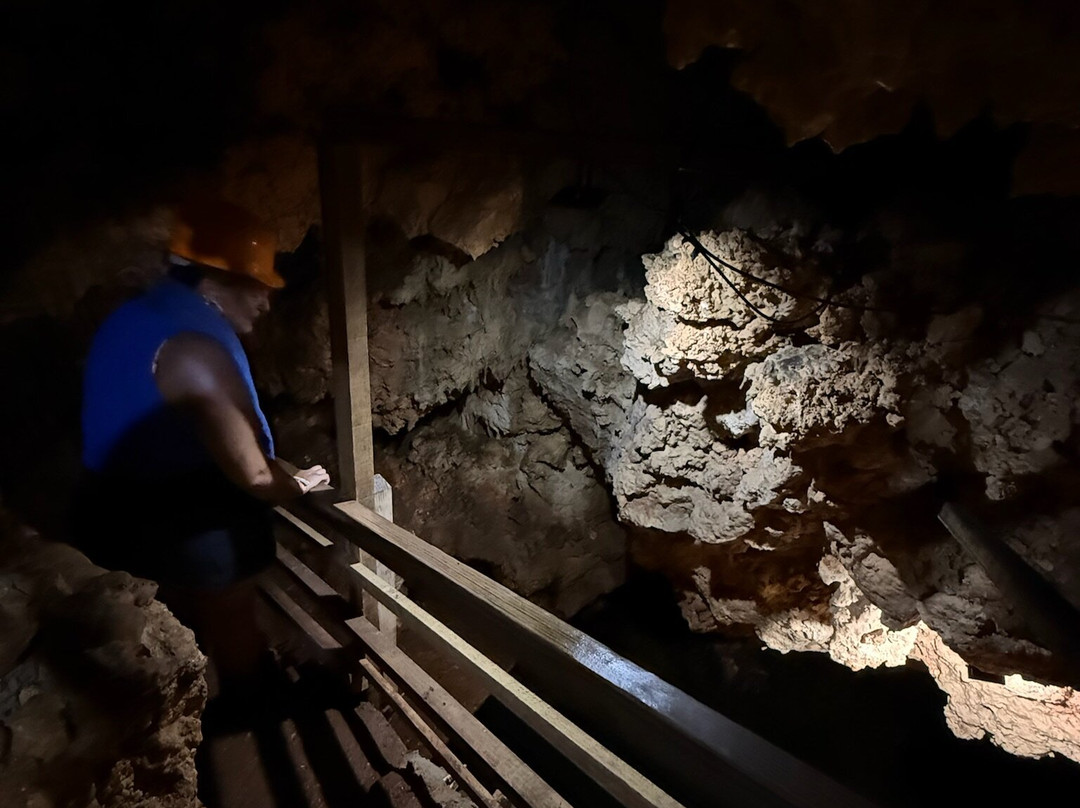 Las Cuevas de Cabarete-喀巴里特必去景点