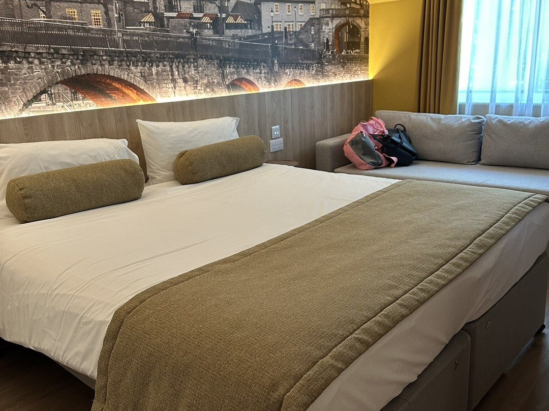 Super 8 by Wyndham Chester East主图
