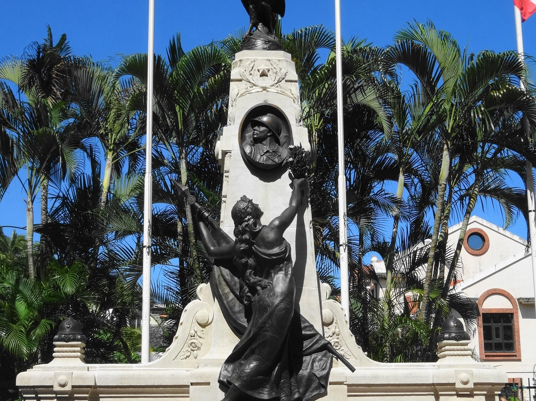 Le Monument Aux Morts景点图片