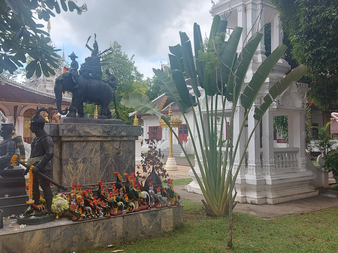 Wat Pa Daraphirom Temple-夜林必去景点