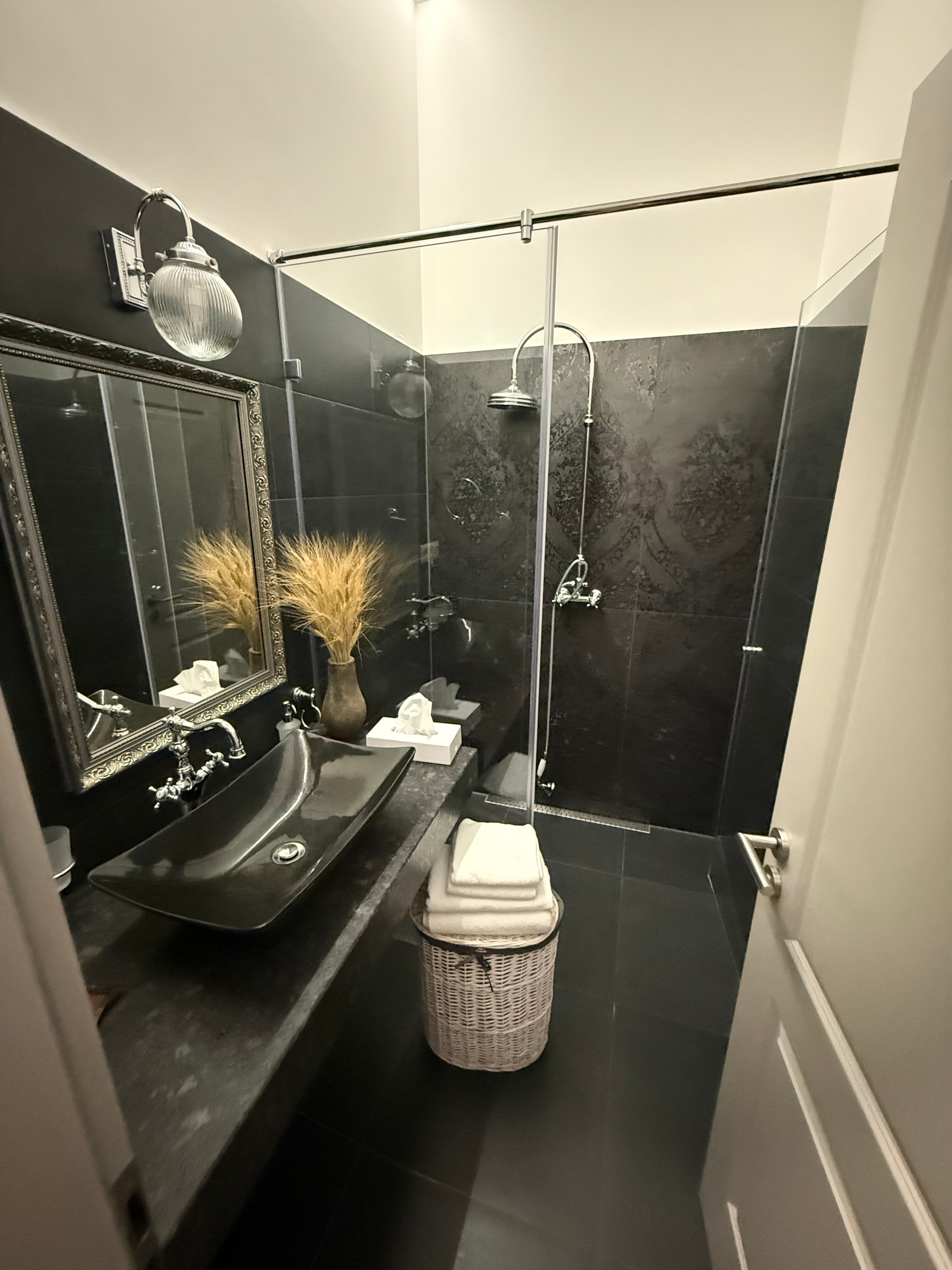 Room42 - Suites & Apartments-官方
