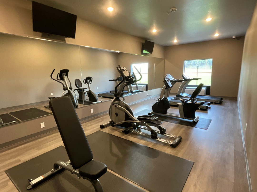 Riverstone Suites By Cobblestone Hotels - Chippewa Falls