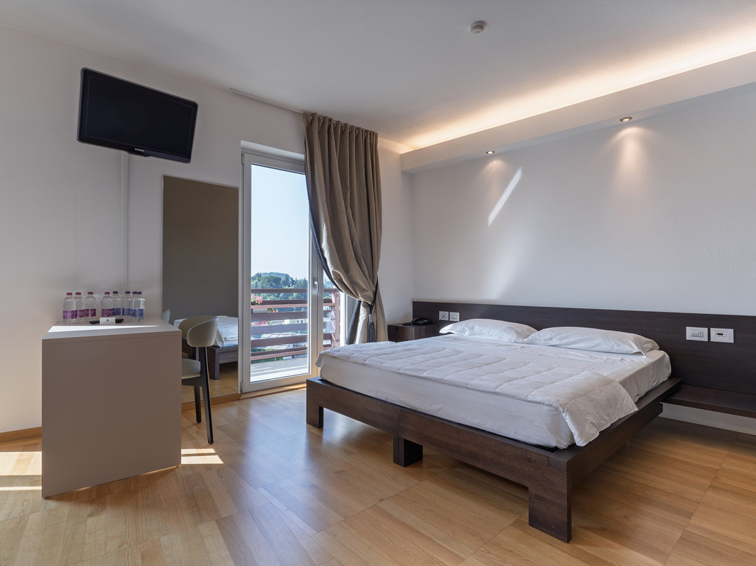 Hotel La Pineta主图