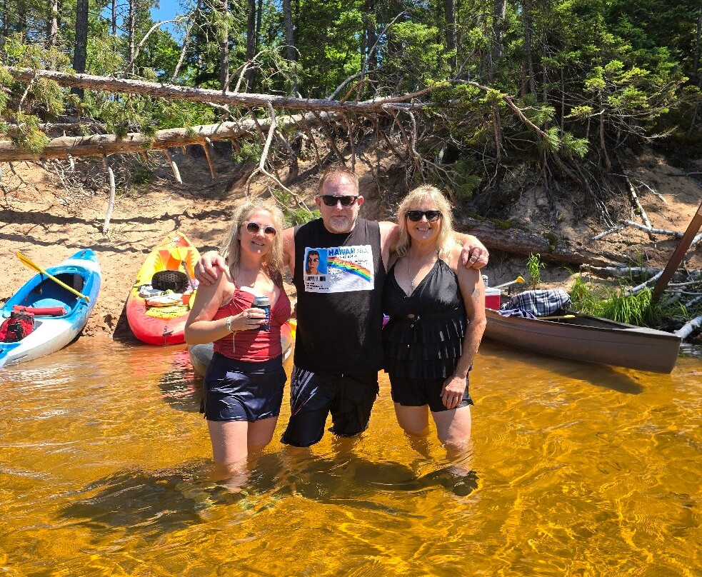 Au Train River Canoe & Kayak Rentals-Au Train必去景点