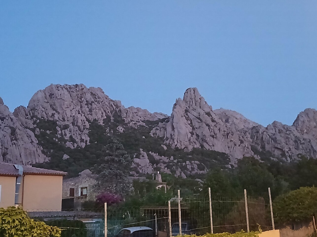 Chiesa Di San Pantaleo-San Pantaleo必去景点