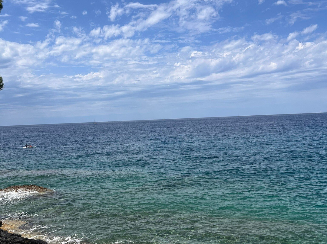 Plovanije Beach-Premantura必去景点