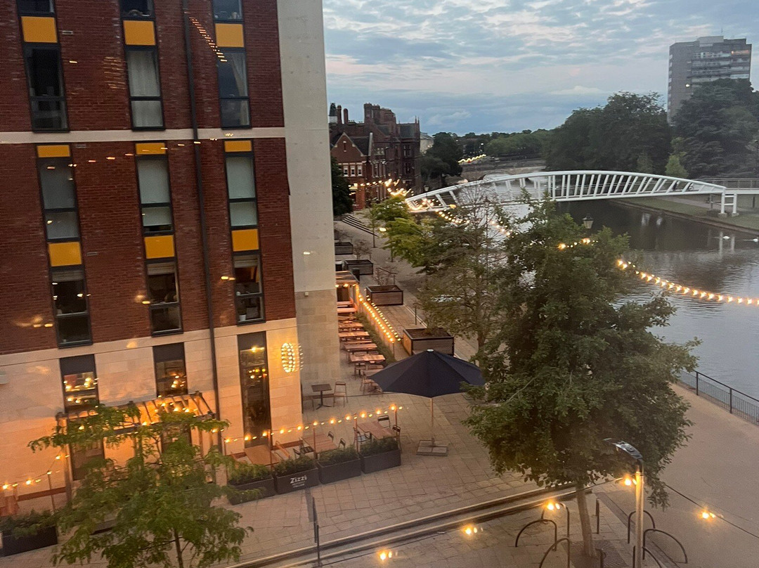 Premier Inn Bedford Town Centre (Riverside) hotel主图