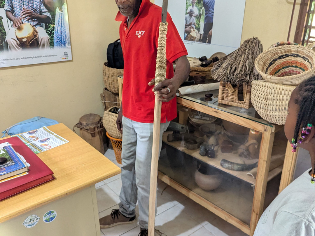 Nanny Falls-Moore Town必去景点