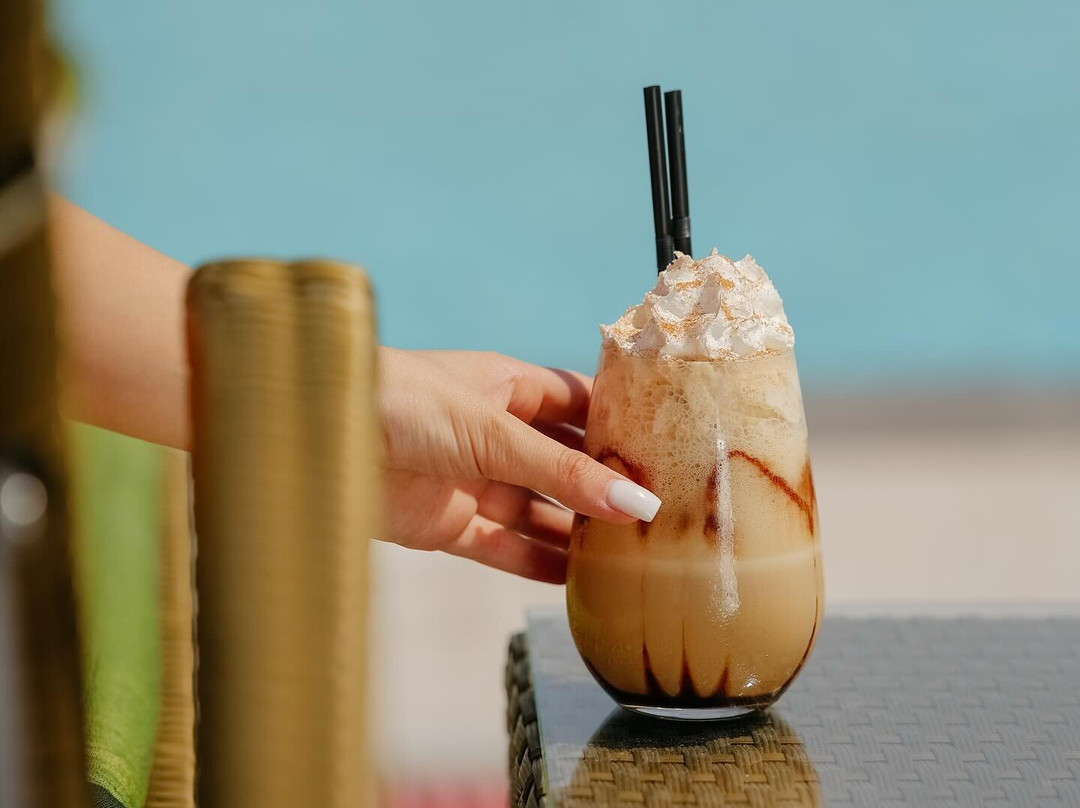 Nana Pool And Restaurant