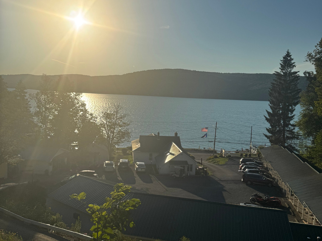 Lake View Motel主图