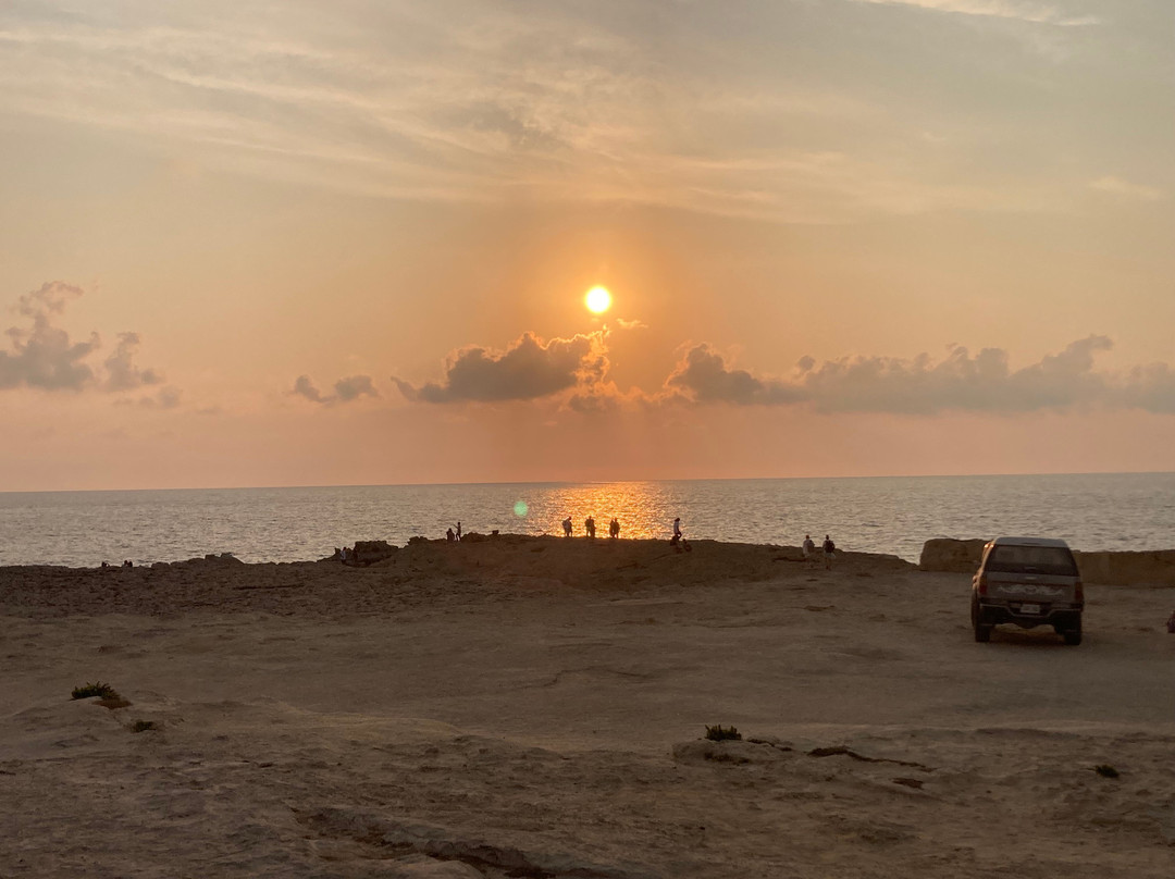 Dwejra Bay-圣劳伦斯必去景点