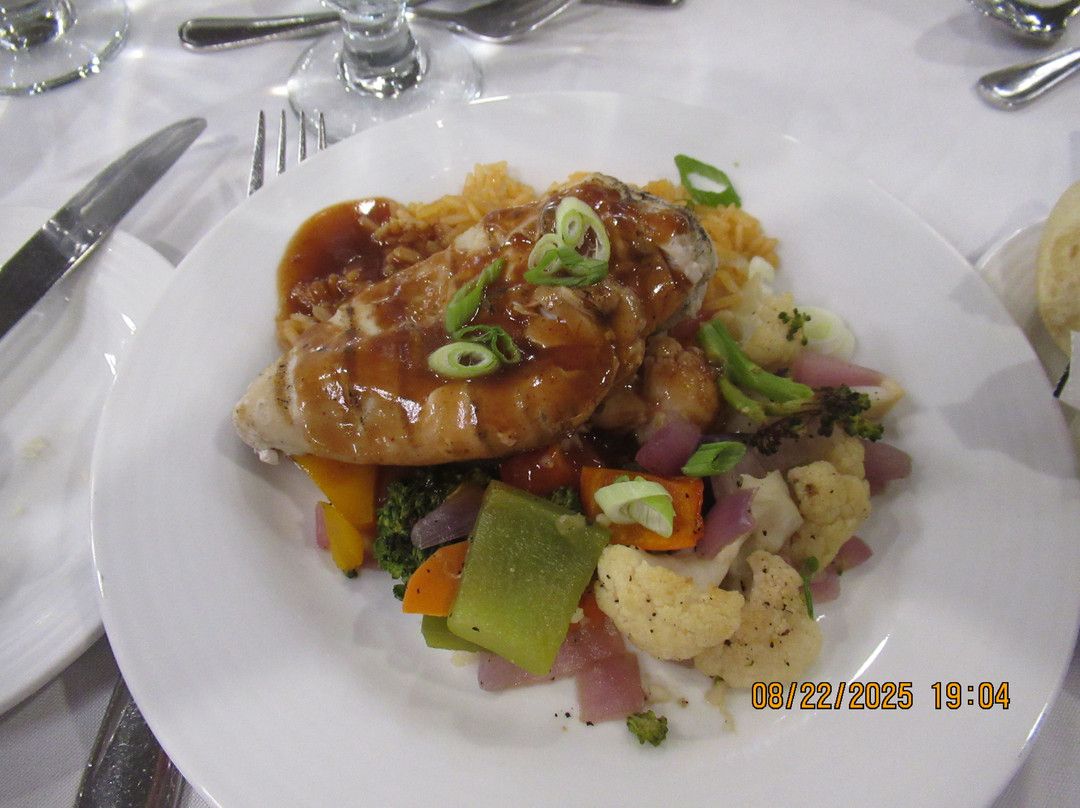 Maple Leaf Tours-金斯顿必去景点