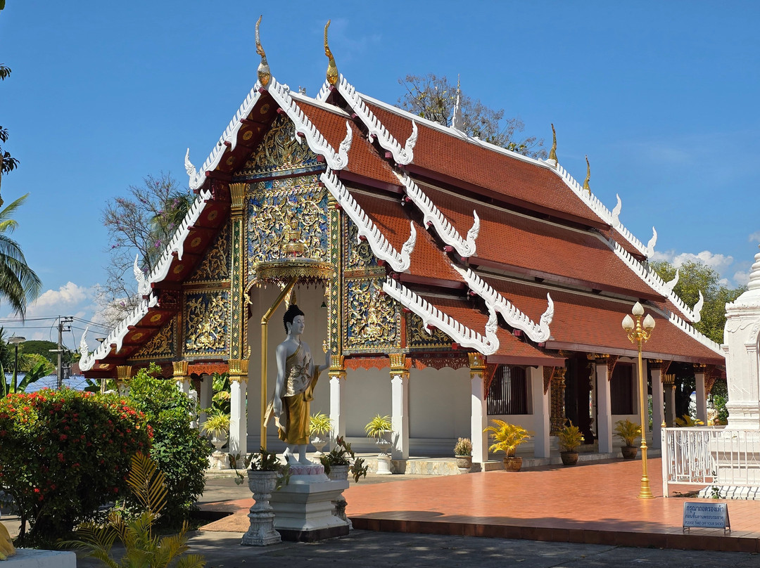 Wat Phra Kaeo Don Tao-南邦必去景点