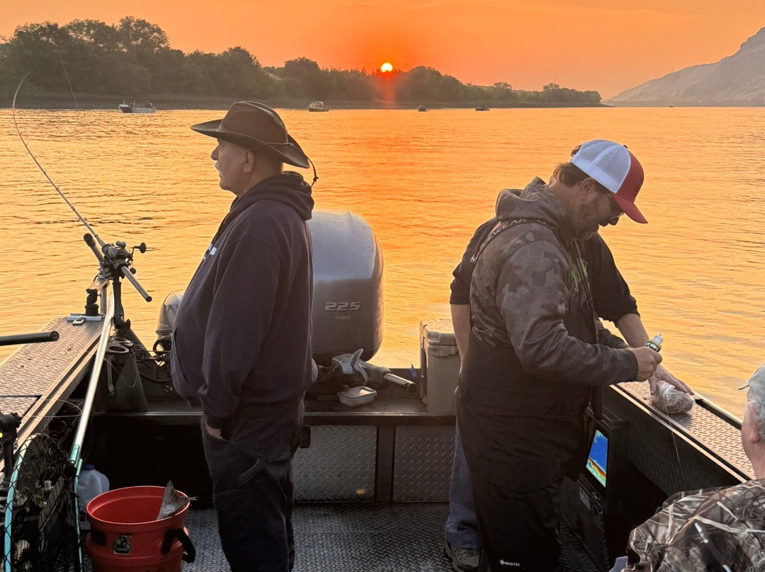 Bobber Down Guide Service-Chelan必去景点