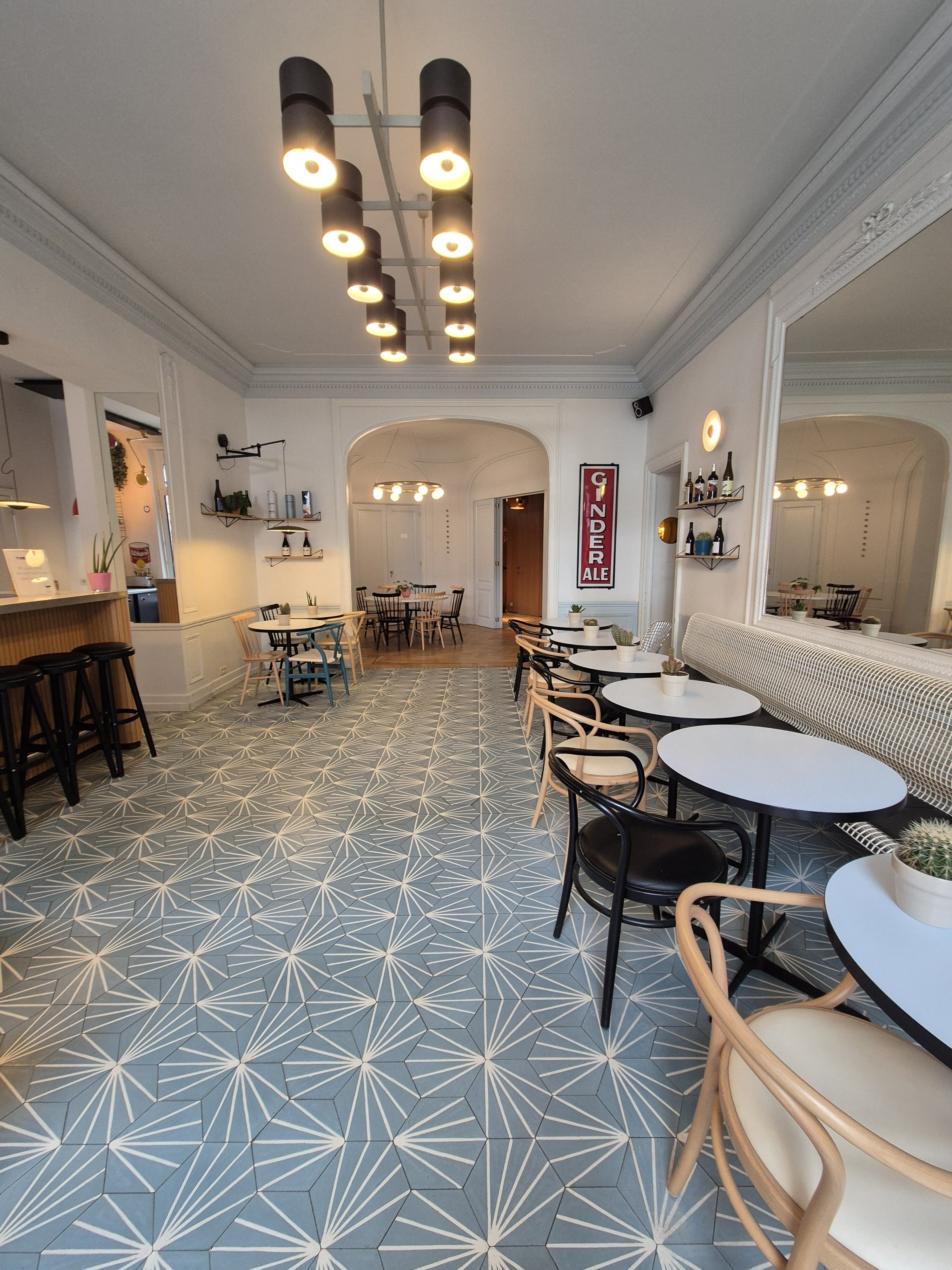 Vintage Hotel Brussels-餐饮