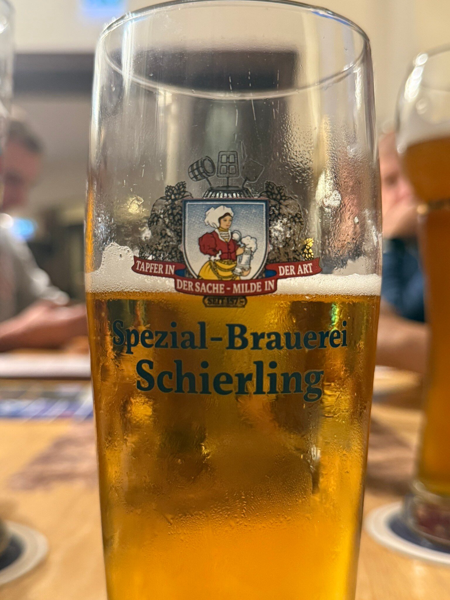 Braustuberl Schierling-官方