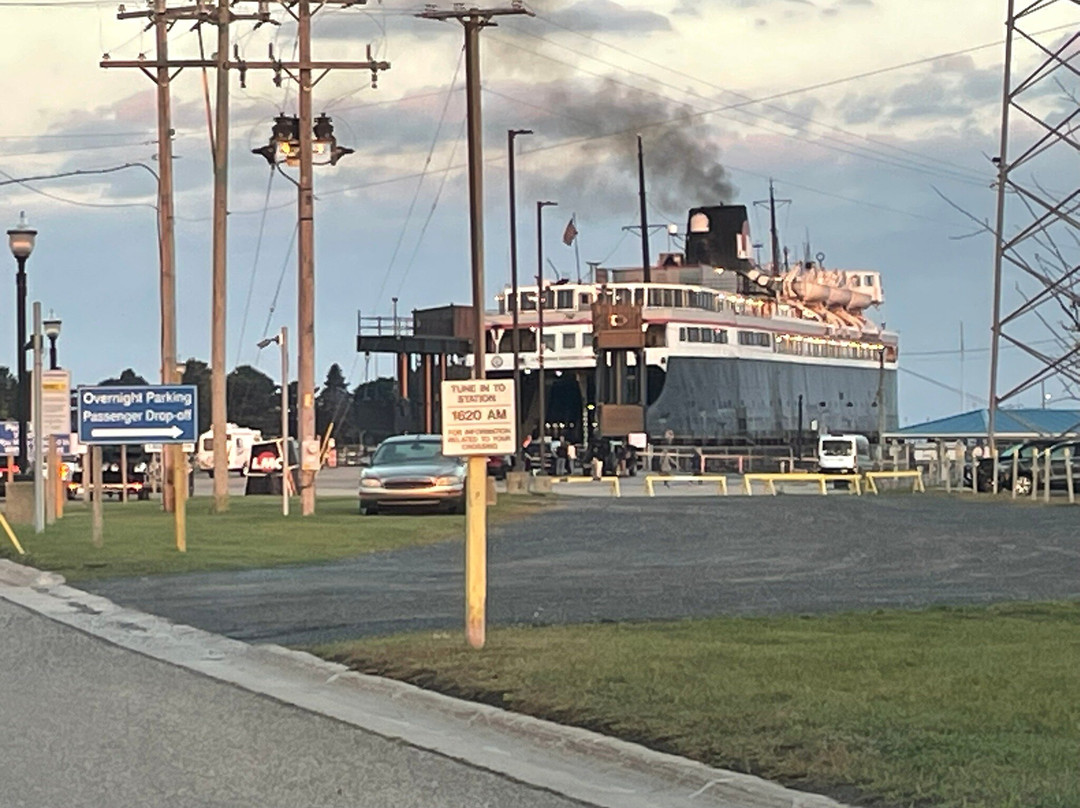 S.S. Badger: Lake Michigan Carferry-拉丁顿必去景点