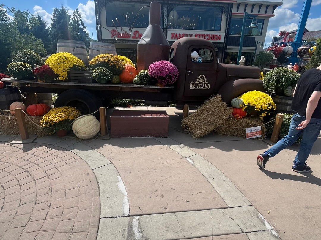 The Island in Pigeon Forge-皮金福奇必去景点