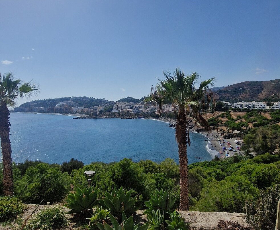 Playa La Calilla-Nijar必去景点