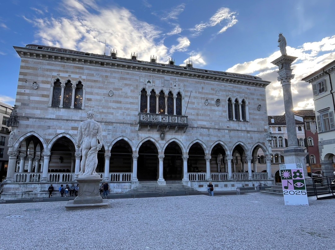 Piazza Della Libertà-乌迪内必去景点