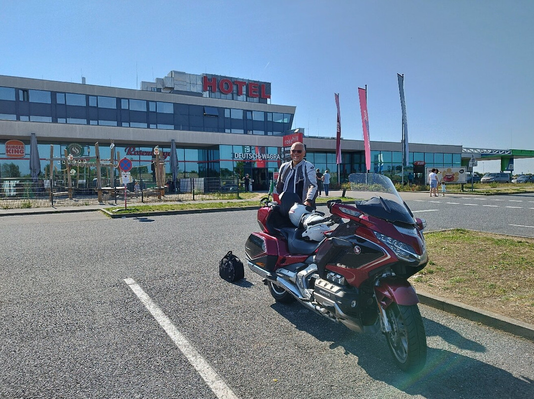 Rosenberger Seminar-Hotel Deutsch-Wagram主图