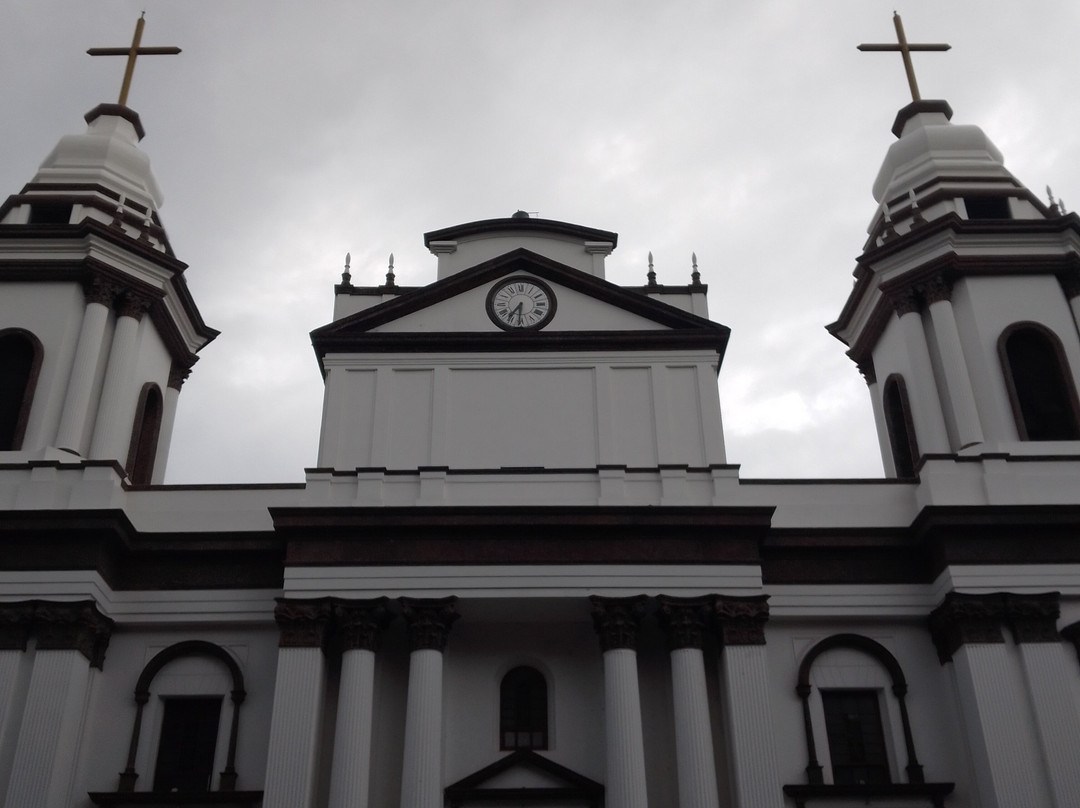 Our Lady of the Pillar Cathedral-阿拉辉拉必去景点
