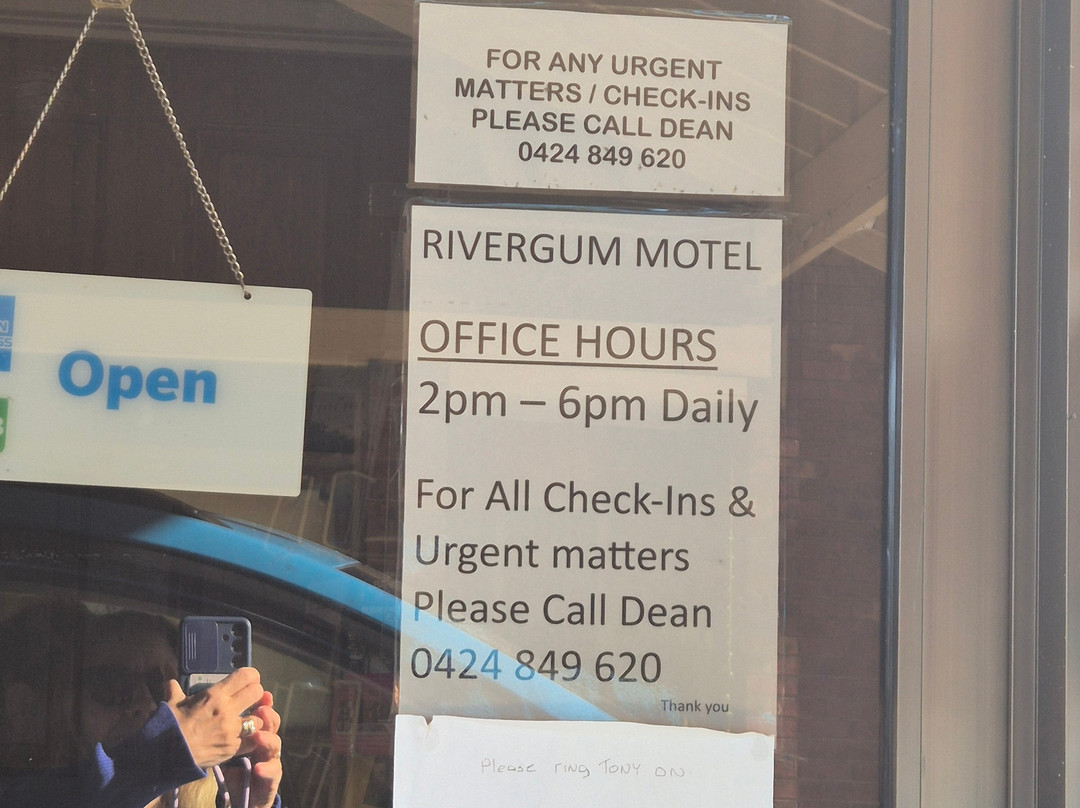 Rivergum Motel主图