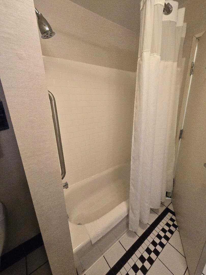 Fairfield by Marriott Inn & Suites Marietta-浴室