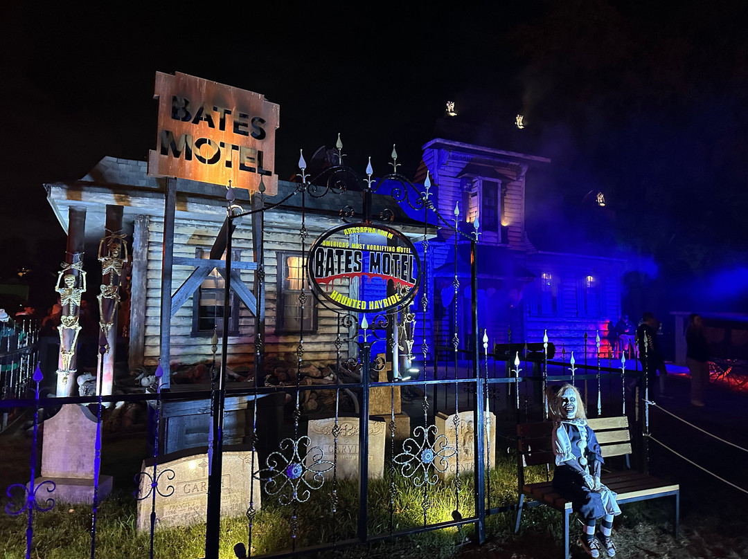 Bates Motel and Haunted Hayride-Glen Mills必去景点